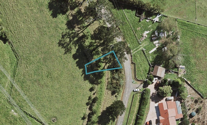 12 Paretao Street, Massey, Auckland - Carousel 1