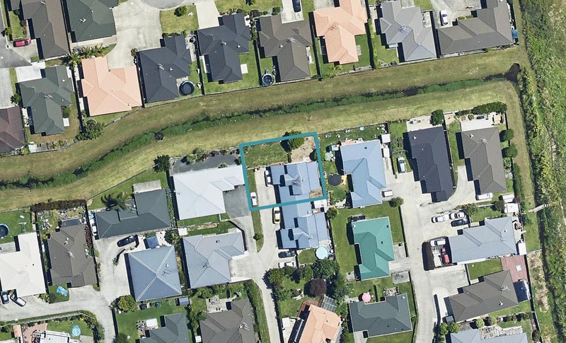 25B Lisa Place, Brookfield, Tauranga - Carousel 1