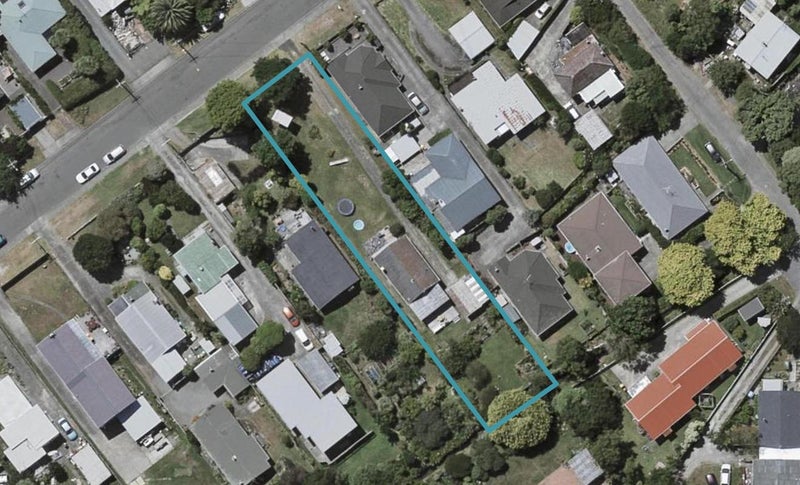 18A MOANA RD, PARAPARAUMU, PARAPARAUMU - Carousel 1