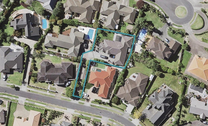 12 Burnaston Court, Dannemora, Auckland - Carousel 1