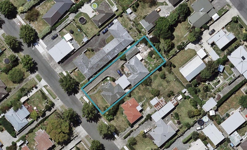 2/904 Clive Street, Akina, Hastings - Carousel 1
