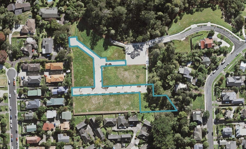 8 Maika Lane, Birkenhead, Auckland - Carousel 1
