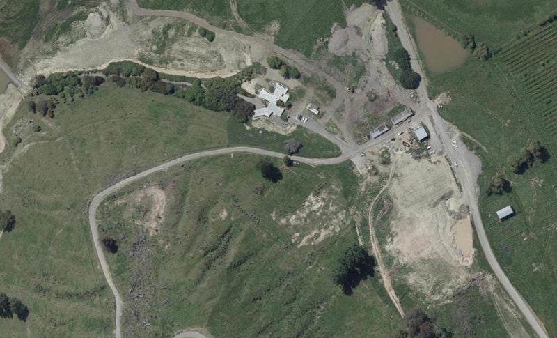 19 Round Hill Rise, Cracroft, Christchurch - Carousel 1