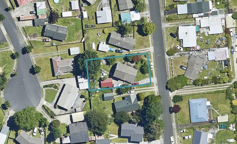 42 Joanne Crescent, Pukehangi, Rotorua - Carousel 1