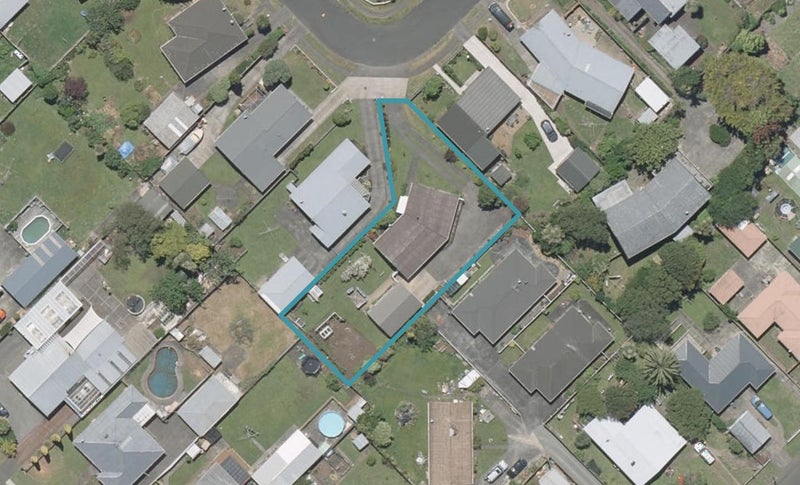 11 Exeter Crescent, Springvale, Whanganui - Carousel 1