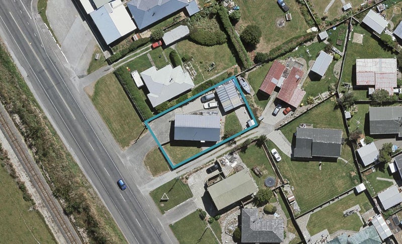 624 Bluff Highway, Clifton, Invercargill - Carousel 1