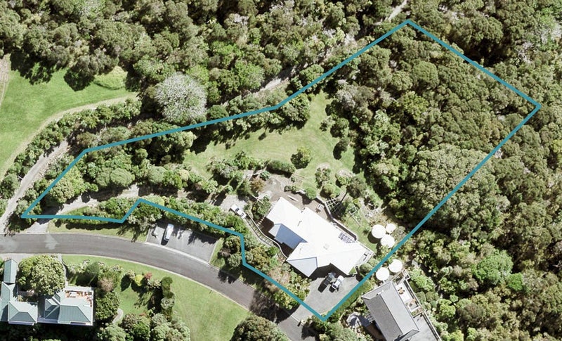 39 Puriri Place, Sandspit, Warkworth - Carousel 1