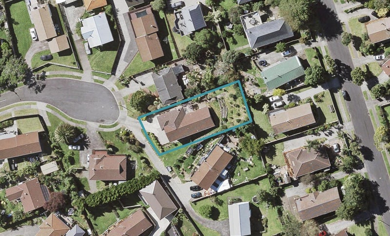 9 Marco Place, Highland Park, Auckland - Carousel 1