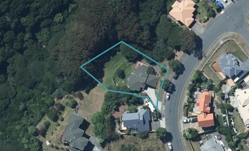 13 St Ives Drive, Camborne, Porirua - Carousel 1