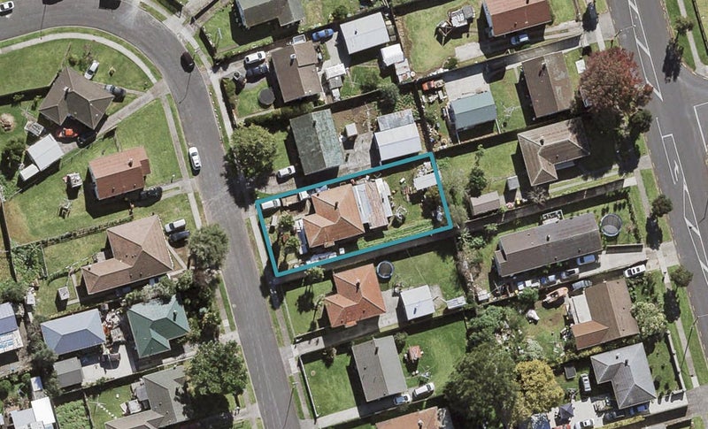 36 Caravelle Close, Mangere, Auckland - Carousel 1