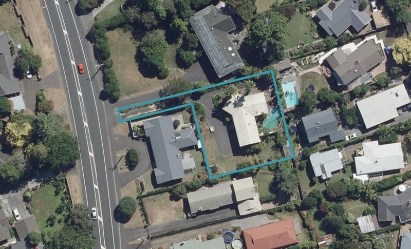 918 River Road, Queenwood, Hamilton - Carousel 1