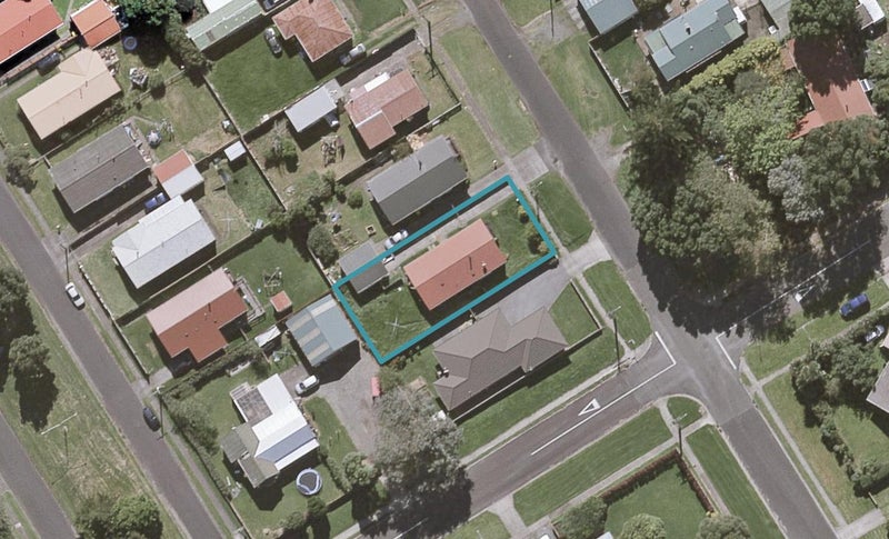 111 Browne Street, Waitara, Waitara - Carousel 1