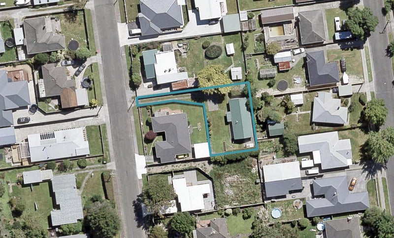 64A Golders Road, Elderslea, Upper Hutt - Carousel 1