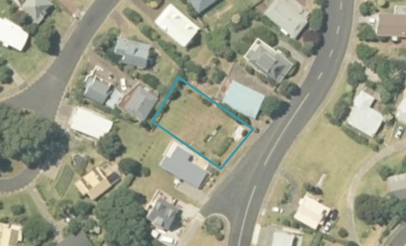 308 Onemana Drive, Onemana - Carousel 1