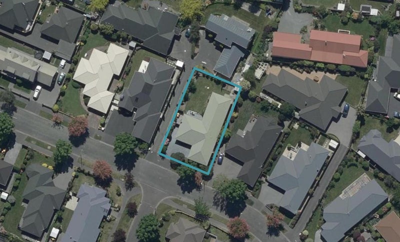 15 Berkshire Drive, Avonhead, Christchurch - Carousel 1
