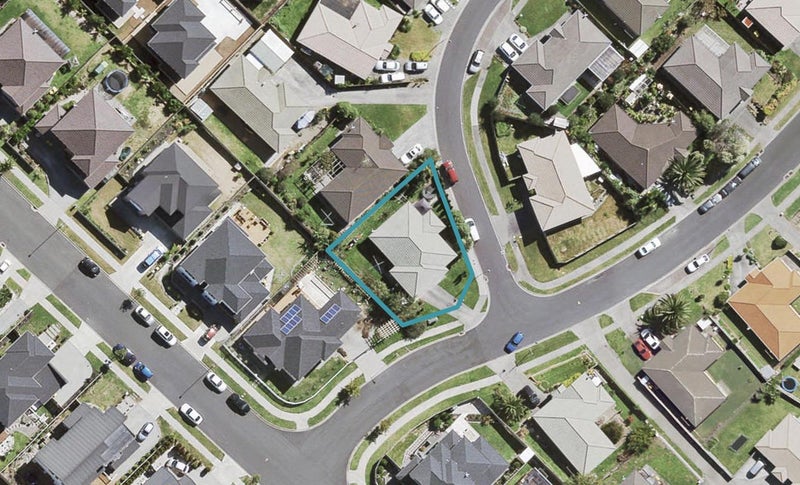 43 Greenberry Drive, Ranui, Auckland - Carousel 1