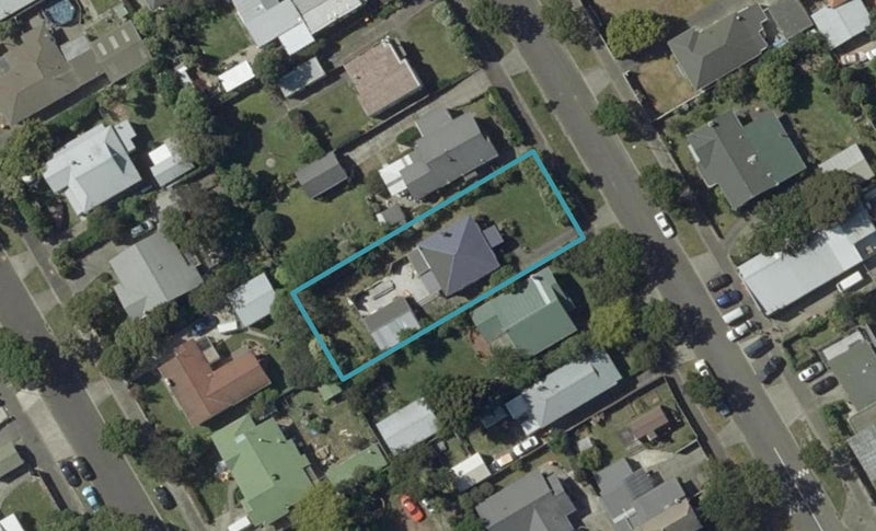 15 Weston Avenue, Roslyn, Palmerston North - Carousel 1