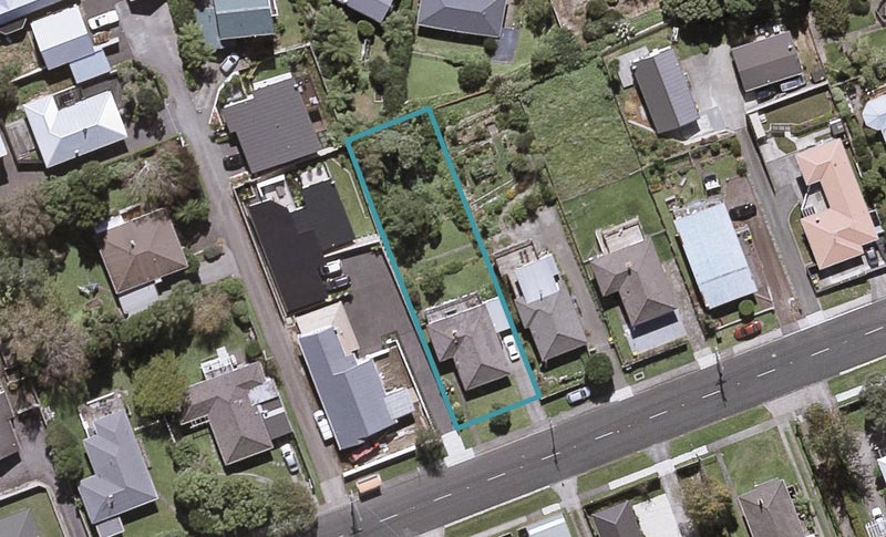 58 Brois Street, Frankleigh Park, New Plymouth - Carousel 1
