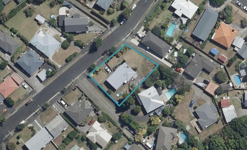 91 Storey Avenue, Forest Lake, Hamilton - Carousel 1