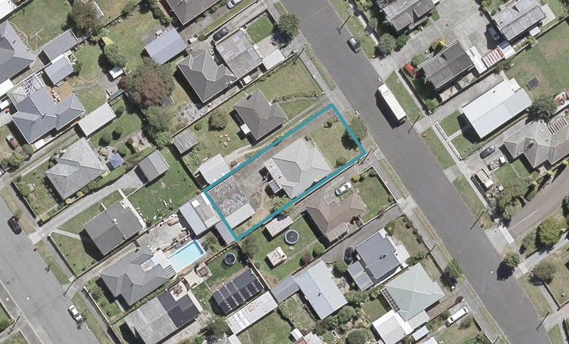 12 John Street, Trentham, Upper Hutt - Carousel 1