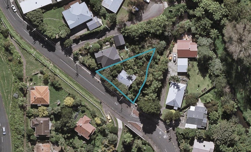 9 Mill Road, Lower Vogeltown, New Plymouth - Carousel 1