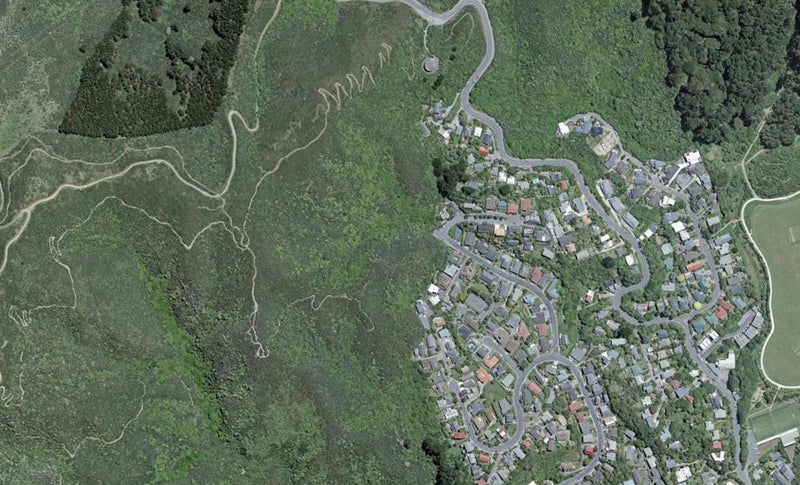 37 Paddington Grove, KARORI 6012, WELLINGTON - Carousel 1