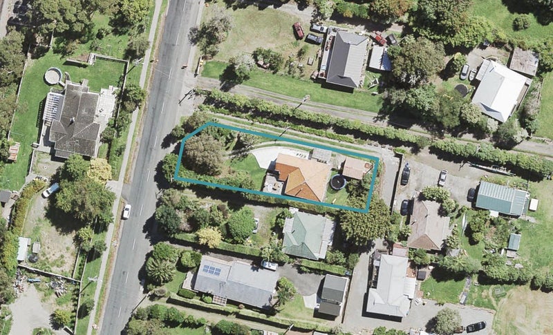13 Township Road, Waitakere, Auckland - Carousel 1