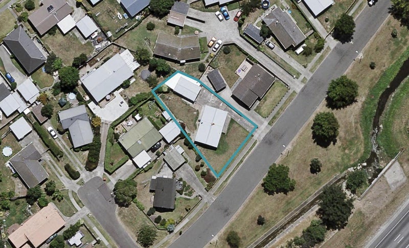 66 Atherfold Crescent, Greenmeadows, Napier - Carousel 1