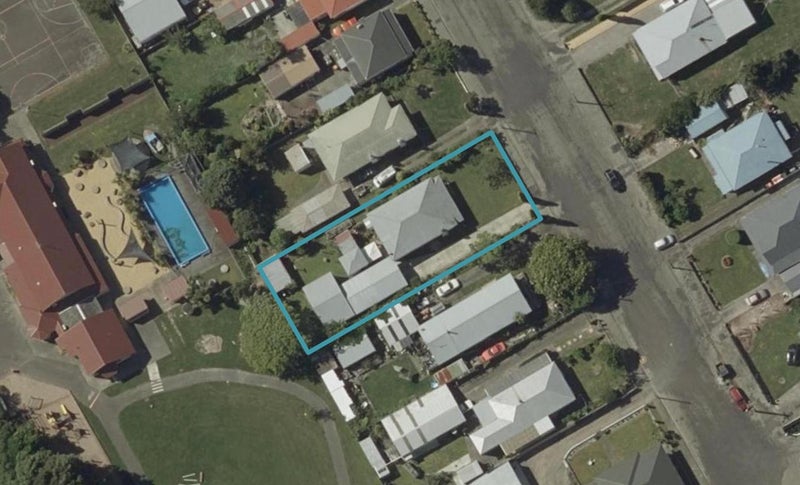 12 Carey Street, Longburn, Palmerston North - Carousel 1