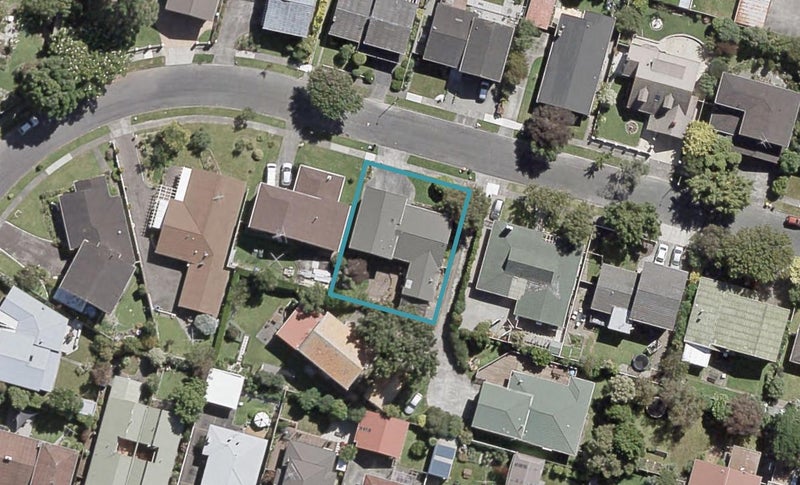 10 Orr Crescent, Hutt Central, Lower Hutt - Carousel 1