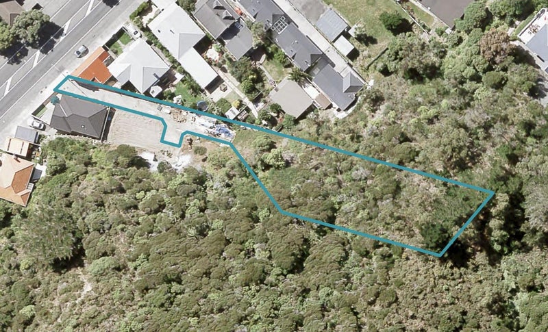 4/131 Muritai Road, Eastbourne, Lower Hutt - Carousel 1