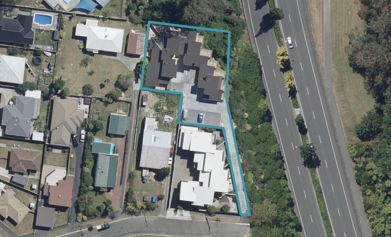 2/21 Park Terrace, Hamilton Central, Hamilton - Carousel 1