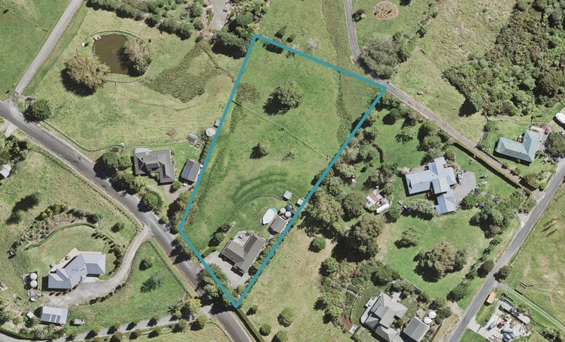 97 Kauri View Road, Papakura - Carousel 1