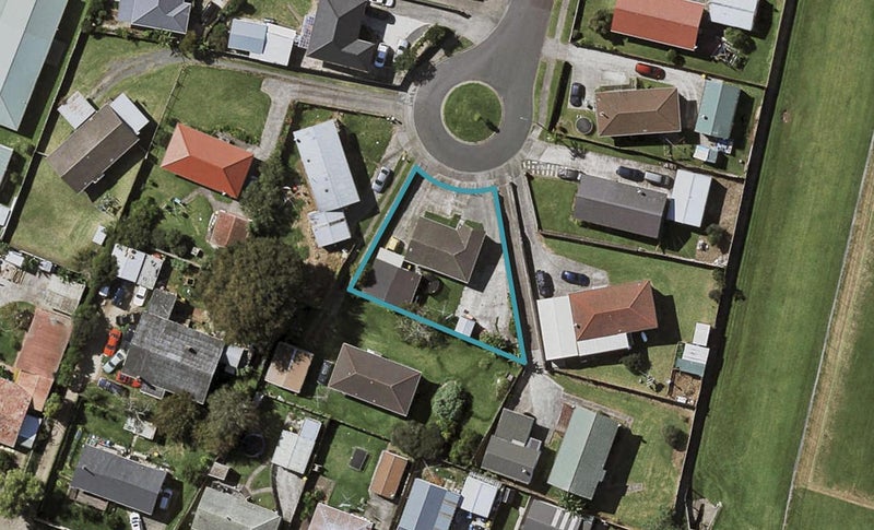 26 Vetori Place, Clover Park, Auckland - Carousel 1