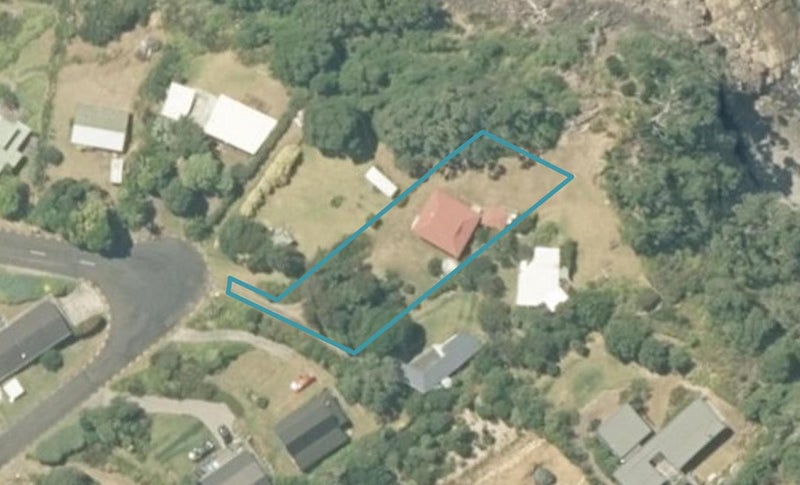 55 Pye Place, Hot Water Beach, Whitianga - Carousel 1