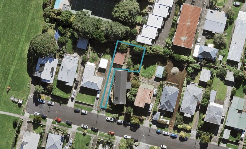27B Fergusson avenue, Sandringham, Auckland - Carousel 1