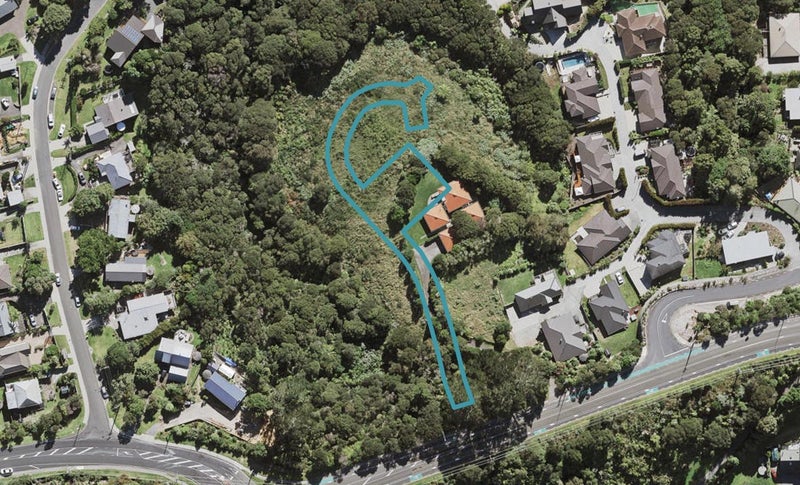 13 Koru Lane, Greenhithe, Auckland - Carousel 1