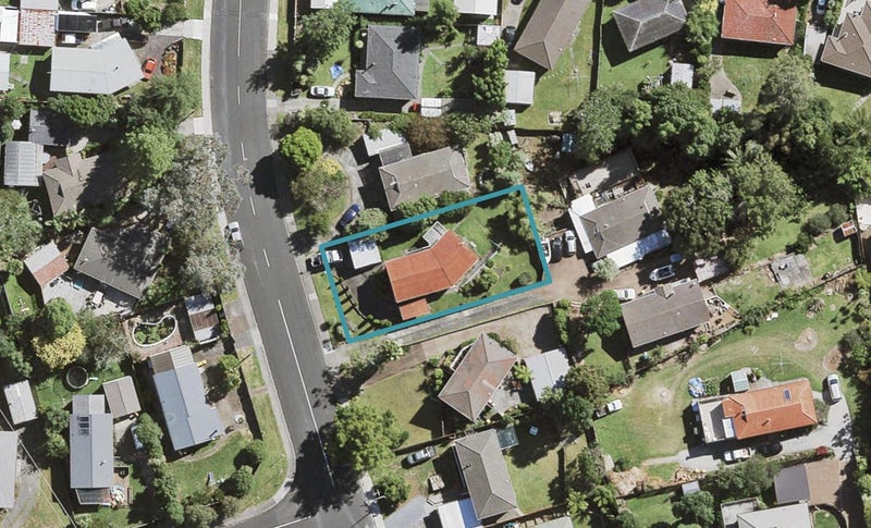 62 Captain Scott Road, Glen Eden, Auckland - Carousel 1