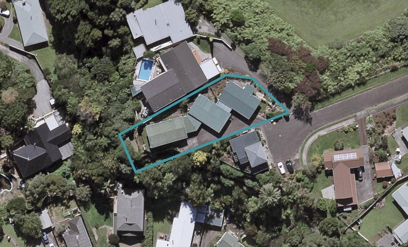 16A Te Mete Terrace, Merrilands, New Plymouth - Carousel 1