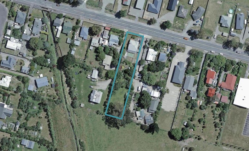 136 Fitzherbert Street, Featherston - Carousel 1