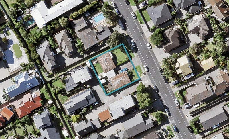 2/53 Hattaway Avenue, Bucklands Beach, Auckland - Carousel 1