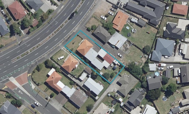 60 Normandy Avenue, Melville, Hamilton - Carousel 1