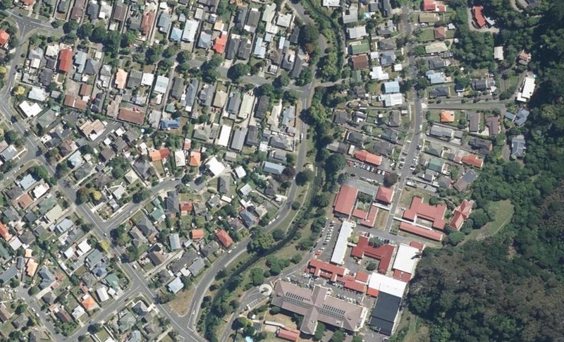 279 Riverside Drive, Waterloo, Lower Hutt - Carousel 1