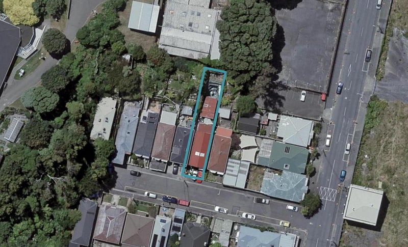 4 Ranfurly Terrace, Mount Cook, Wellington - Carousel 1