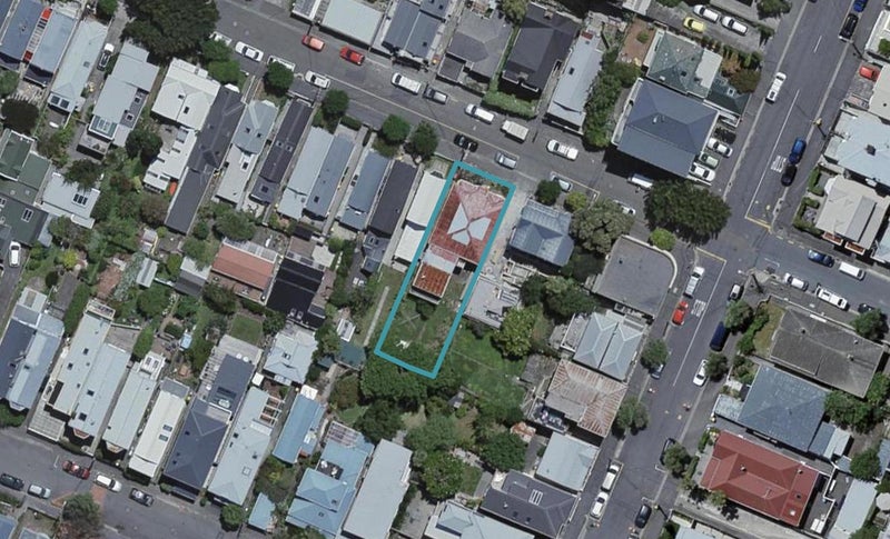 102 Elizabeth Street, Mount Victoria, Wellington - Carousel 1