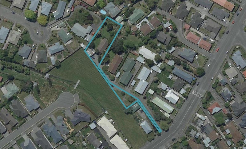 114 Middlepark Road, Sockburn, Christchurch - Carousel 1