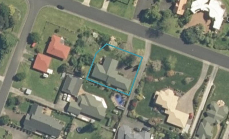 22 Addison Street, Leamington, Cambridge - Carousel 1