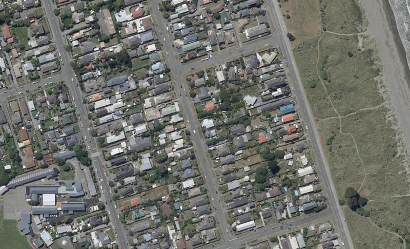 165 Pine Avenue, South New Brighton, Christchurch - Carousel 1