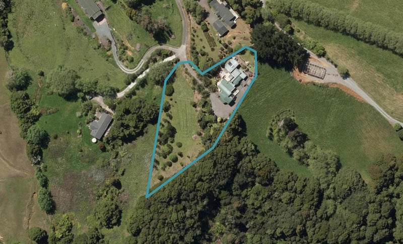 61 Pukenui Road, Maunu, Whangarei - Carousel 1