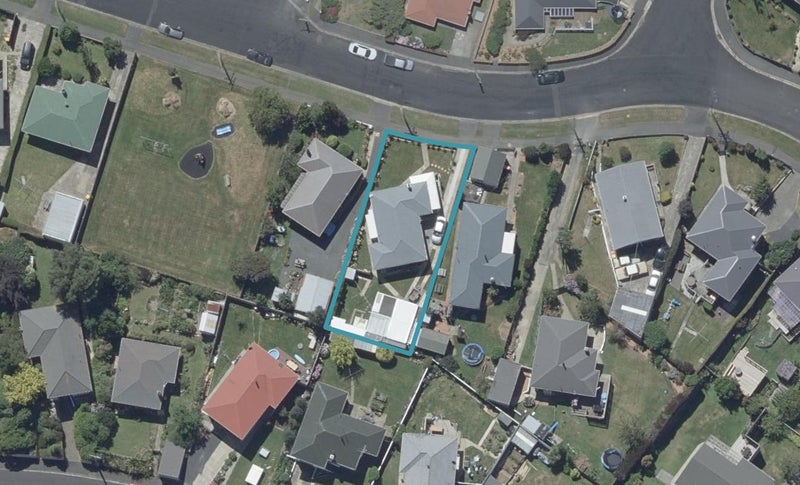40 Gilkison Street, Halfway Bush, Dunedin - Carousel 1